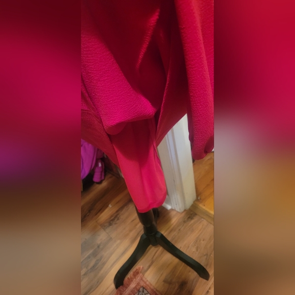 Taylor Balloon Sleeve Red Sheath Dress - Picture 8 of 9